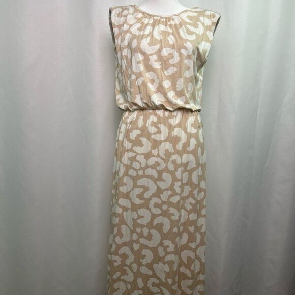 NWT LuLaRoe Serenity Maxi Dress Women’s Size Small Animal Print Cream Beige S/L - Picture 1 of 12
